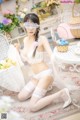 香草喵露露写真 Cosplay 白色玫瑰